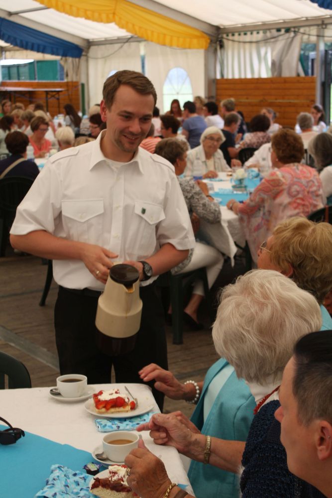 damenkaffee_2017_024