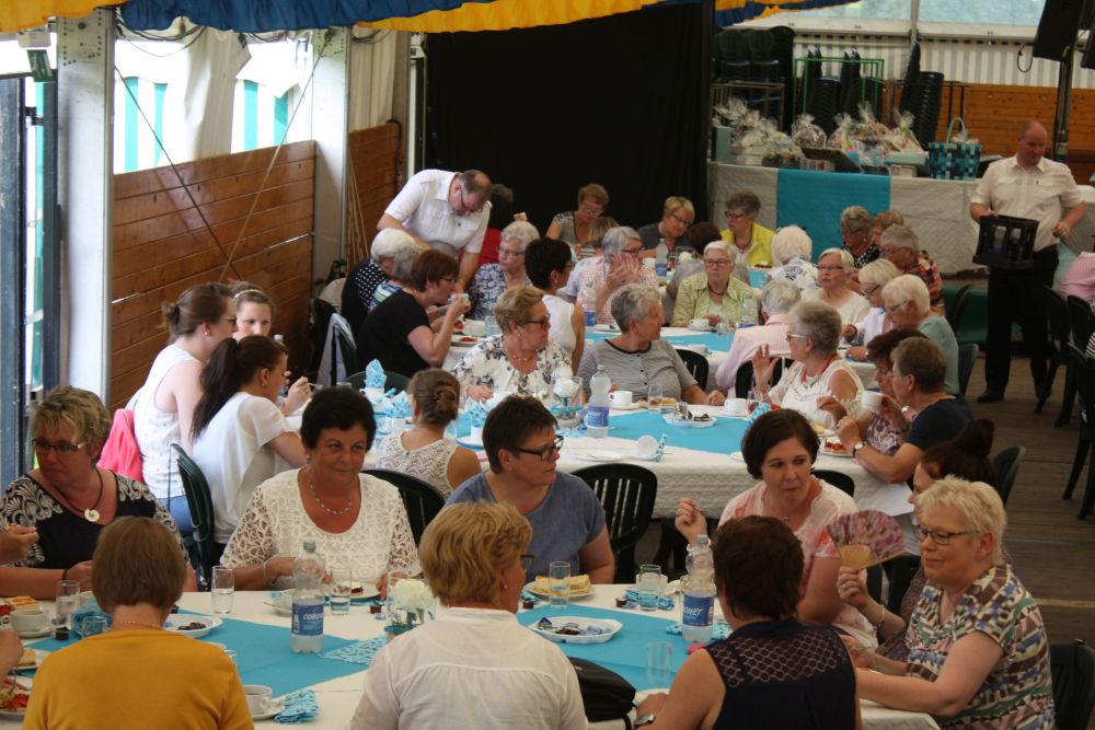 damenkaffee_2017_027