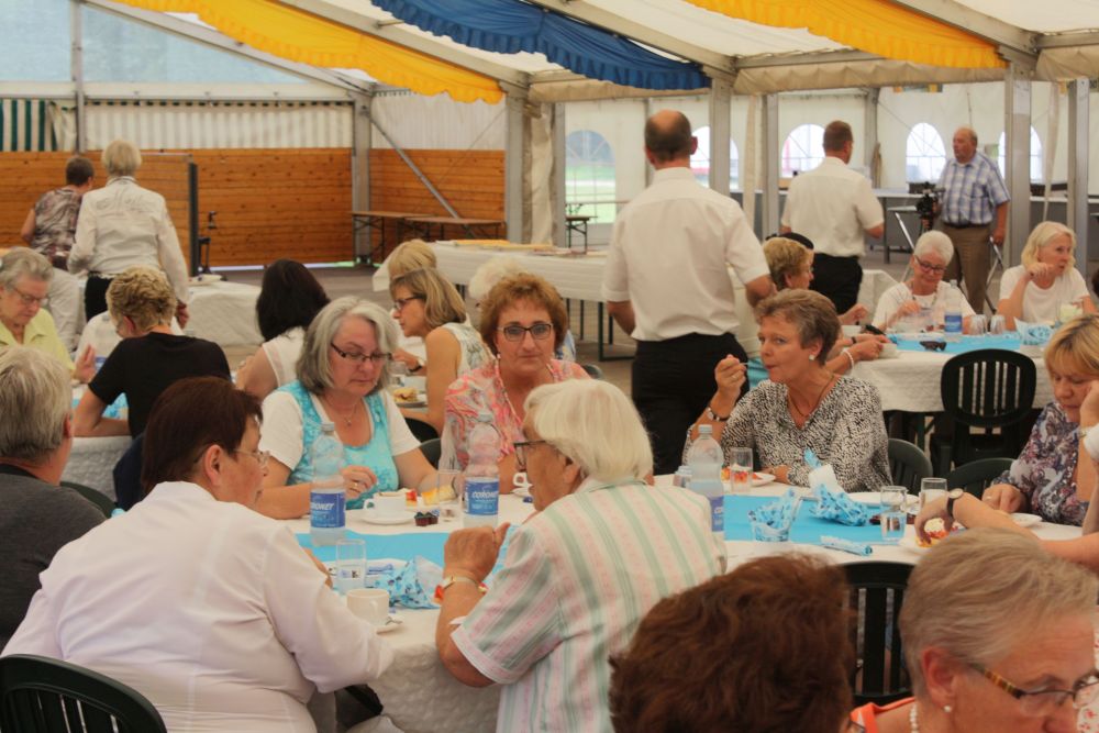 damenkaffee_2017_030