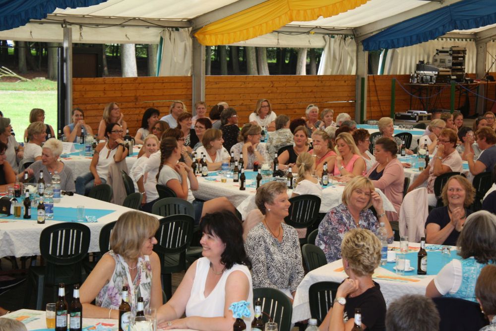 damenkaffee_2017_047